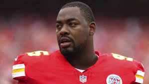 Chris Jones to Play After Attending Aunt's Funeral Before Chiefs' Game vs.  Ravens