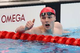 Duncan scott split 46.14 past nathan adrian in the final metres as great britain won the men's duncan scott splits 46.14 to overhaul adrian as great britain take gold in 4×100 medley relay. Caltq5zjk4whhm