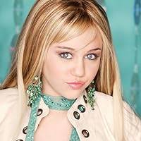 Ophelia Archer's Instagram, Twitter & Facebook