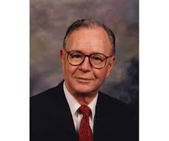 Stephen Strait's Instagram, Twitter & Facebook