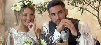 Check spelling or type a new query. Maries Au Premier Regard Decouvrez Le Combat De Florian Deux Mois Apres Son Divorce Mce Tv