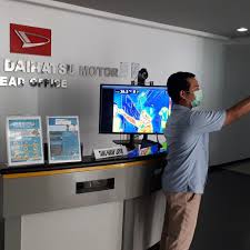 Selamat siang agan2 yang baek hatinya gan,, ada yang tau tentang adm ( astra daihatsu motor ) yang ane diskusiin gambaran buat tahapan tes 1. Produksi Mobil Tetap Jalan Ini Yang Daihatsu Terapkan Agar Karyawan Aman Dari Corona Covid 19 Otomotif Liputan6 Com