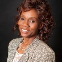 Angela Cargle's Instagram, Twitter & Facebook