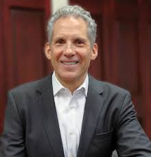 Fumiko Ladd Chino, MD, FASCO X वर: "What an honor to present Charles  Holland, president/CEO of St. Bernard Hospital, with the 2023 Steven  Schroeder Award for Outstanding Healthcare CEO presented by @CostsofCare