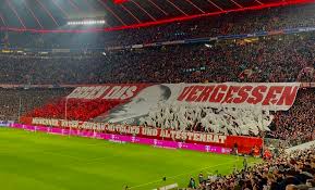 Seit november neunzehnhunderteinundvierzig fahren züge aus münchen in richtung osten. Fcb Fanbetreuung Ø¹Ù„Ù‰ ØªÙˆÙŠØªØ± Gegen Das Vergessen Fcbayern Fans Zur Erinnerung An Hugo Railing Engagiertes Mitglied Des Fc Bayern Munchen Im November 1942 In Das Vernichtungslager Sobibor Deportiert Und Ermordet Worden Zum Holocaust Gedenktag Und