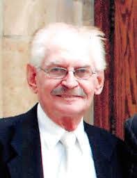 Roger Strassburg's Instagram, Twitter & Facebook