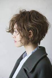 Discover the top 70 best short wavy contrary to popular belief, short hair doesn't have to be unfashionably dull. Short Wavy Hair