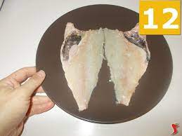 Filetto di orata in padella in bianco. Filetto Di Orata In Padella Pesci Di Mare Filetti Orata In Padella Ricetta