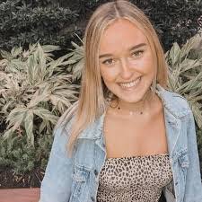 Noelle Madsen's Instagram, Twitter & Facebook