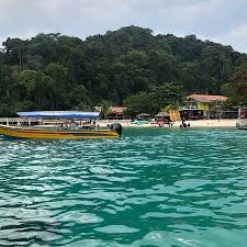 A taxi from kuala terengganu airport or the bus terminal costs rm 30.00 per cab for the journey to marang jetty. Ombak Kapas Island Beach Resort Bewertungen Fotos Pulau Kapas Malaysia Tripadvisor