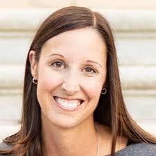 Lori Pursley's Instagram, Twitter & Facebook