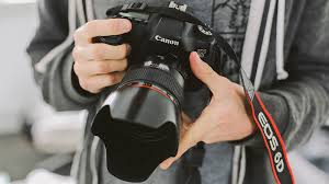 إذا تضمن جهازك أكثر من كاميرا واحدة، مثل كاميرا أمامية وأخرى خلفية، فإليك كيفية. Ø§Ø¹Ø¯Ø§Ø¯Ø§Øª ÙƒØ§Ù…ÙŠØ±Ø§ ÙŠØ¬Ø¨ Ø£Ù† ÙŠØ¹Ø±ÙÙ‡Ø§ ÙƒÙ„ Ù…ØµÙˆØ± ÙÙˆØªÙˆØºØ±Ø§ÙÙŠ Ù…Ø¨ØªØ¯Ù‰Ø¡ Creative School Arabia