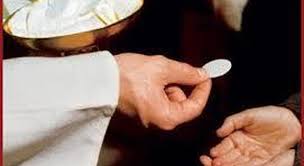 E' molto semplice, ti basta. Papa Francesco Risolve Il Dilemma Liberta Di Fare La Comunione Con Le Mani