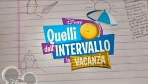 Quelli dell'intervallo cafe, where the protagonists have gone to different high schools, and the only place where they can still be together is in a cafe, fiore e tinelli, starring tinelli (matteo leoni), one of the main and most popular characters of the series, and his neighbour fiore (francesca calabrese. Quelli Dell Intervallo In Vacanza Wikipedia