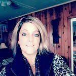 Leslie Hughey's Instagram, Twitter & Facebook
