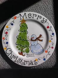 Das gehört einfach zusammen und diese wunderschönen schneeflocken aus holzspateln sind eine schnelle und tolle bastelidee für zwischendurch. Cool Christmas Plate Basteln Weihnachten Weihnachtsbasteln Fensterbilder Weihnachten Basteln