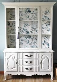 China Blanco Real Gabinete Por Lavanttehome En Etsy Antique China Cabinets Furniture Makeover Diy Furniture Makeover