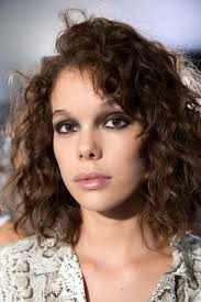 Check spelling or type a new query. Los Mejores Cortes De Pelo Rizado Para La Mujer De 2021