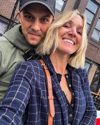 a s h l e y • p e t r o n e