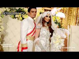 Check spelling or type a new query. Super Mewah The Wedding Tasyi Syech Kembar Tasya Farasya Seperti Pernikahan Kerajaan Inggris Youtube
