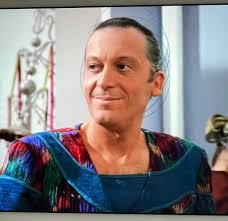 On my millionth rewatch of Voyager, is there anyone more annoying than the  pleasure planet guy? 🤣🤦‍♂️