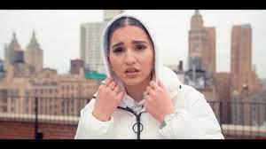 She released her debut single burn this bridge in 2016. Enisa Something Beautiful Na Jena Nje Youtube