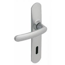 Poignees De Porte Ton Chrome Velours Slim Vachette Sur Bricozor Poignee De Porte Poignee De Porte Interieure Poignees