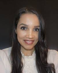 Andrea Hinton's Instagram, Twitter & Facebook