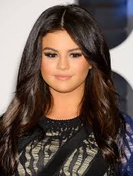 Résultat de recherche d'images pour "selena gomez 2015"