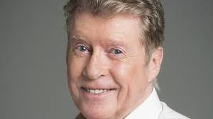 Michael Crawford's Instagram, Twitter & Facebook