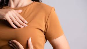 Frauen sollten regelmäßig ihre brust abtasten, um knoten frühzeitig festzustellen. Darum Ist Das Regelmassige Brust Abtasten So Wichtig Kaffee Oder Tee Swr Fernsehen