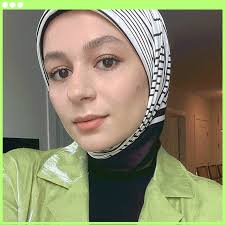 6 Styling Tips To Elevate Your Virtual Hangouts