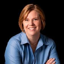 Tracy Amos's Instagram, Twitter & Facebook