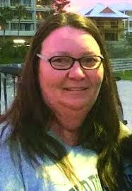 Kimberly Midkiff's Instagram, Twitter & Facebook