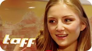 Mai entscheidet sich im coliseo balear auf mallorca im großen finale, welche der fünf finalistinnen am ende das rennen macht. Gntm Finale 2016 Taff Prosieben Youtube