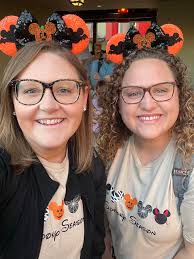 Women's baseball hats for curly hair and larger heads?