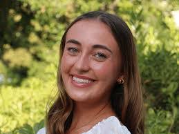 Lisa Osteraas's Instagram, Twitter & Facebook