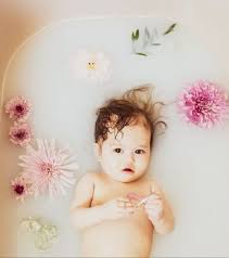 This is why milk bath for baby or maternity photography is so popular. 10 Quick Tips To Make Magical Memory Of Your Little One With Milk Bath Photography Baby Milk Bath Milk Bath Photography Milk Bath