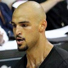Robert Sacre