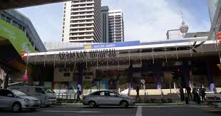 Sometime i hope i can stop time and find peace and stillness in the chaotic and noisy world. Indian National Nabbed For Sexually Harassing Woman At Masjid Jamek Lrt
