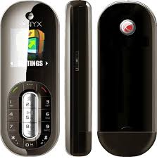 Onyx Liscio vs Toshiba G450 (2008 ...