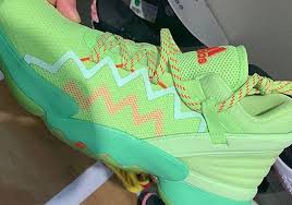 Donovan mitchell's touching gesture to mass shooting victims. Donovan Mitchell Adidas Signature Shoe 2020 Release Info Sneakernews Com