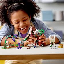 It spawns in the overgrown temple, in the sun room. Amazon Com Lego Minecraft The Jungle Abomination 21176 Building Kit Playset Fun Minecraft Dungeons Exploring Toy For Kids New 2021 489 Pieces Toys Games