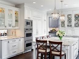 Southern Style White Kitchen Traditional Kitchen Design Kitchen Inspiration Design Craftsman Style Kitchen