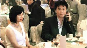 我现在在学hsk5可以帮我看一下作文吗？ *请结合下列词语（全部使用）写一篇80字左右的短文。 （撞，发愁，盼望，太太，未来） 我太太是一个好老婆，我从来不为她发愁过。 每当我撞到困难时，她一直在我旁边鼓励，安慰我。 每当我疲劳，生病，她也耐心照顾我。 å³å®—æ†²ç½•è¦‹æåŠå¼µè'³è'³èª æˆ'ä¸æ˜¯å€‹å¥½è€å…¬ å³å®—æ†² å³å®—æ†²è€å©† å¼µè'³è'³ å³å®—æ†²å¼µè'³è'³ å¸Œæœ›ä¹‹è²