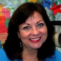 Michelle Mackall's Instagram, Twitter & Facebook