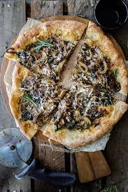 Caramelized Onion And Mushroom Pizza Inspired With A Twist Caramelized Onions And Mushrooms Mushroom Pizza Caramelized Onion Pizza