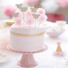 Qu'elle fête ses 1 ans, 2 ans ou plus… un jour d'anniversaire reste un jour particulier qu'il est toujours agréable de partager. Decoration Anniversaire Fille 1 An Les Bambetises