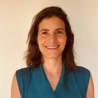 90+ perfiles de «Sara Miranda»