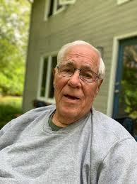 Wendy Figgins's Instagram, Twitter & Facebook